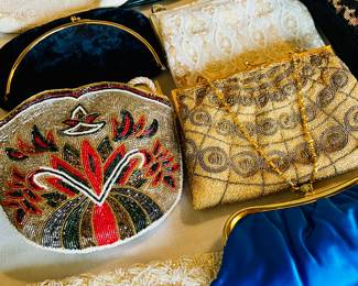 Vintage and antique purses 