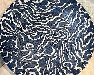 English Oak salad or dessert plates