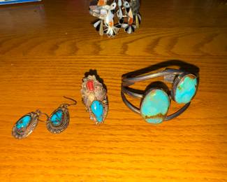 Turquoise and sterling silver native American jewelry  