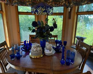 Nice dining room set with cobalt items