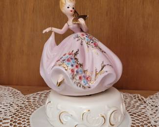 Vintage collectable figurine