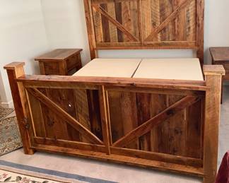EXCELLENT Rustic Timbers KING Bedroom Set/Suite. Complete with King Headboard, Rails, Foot board, Dresser, Mirror, Chest and Nightstands. Reclaimed wood and so beautifully made by Rustic Timbers in Branson West.