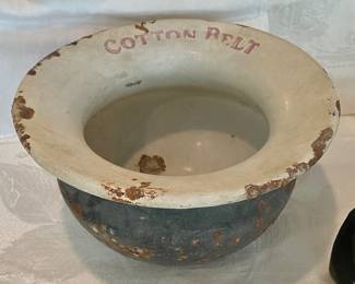 Old rare Cotton Belt Railroad Spittoon. 