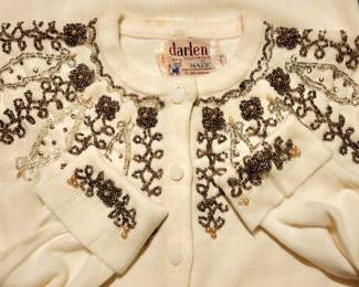 Women's Vintage Clothing 