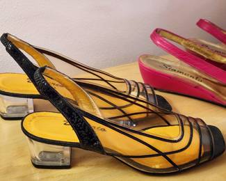 Vintage Shoes 7.5 | Lucite