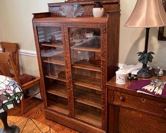 Tiger oak, quarter-sawed furniture