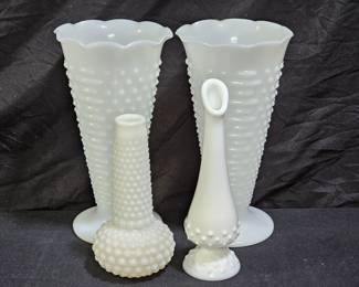 VTG Fenton & more Hobnail Milk Glass Vases