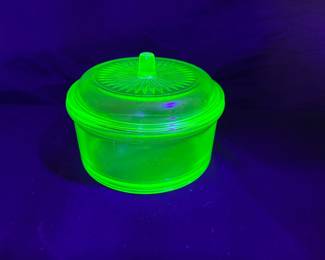 Hazel Atlas Uranium Glass Refrigerator Dish