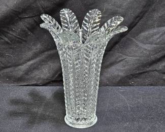 Cut Glass Chevron Pattern Floral Lamp Shade