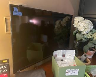 Vizio 40 inch TV