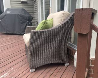 Frontgate Chair C