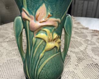 Roseville 1940's Zephyr Lily Vase, green 135-9"