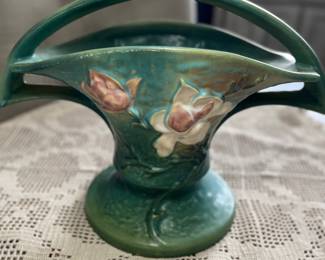 Roseville Magnolia on Green Large Vase, 385-10"