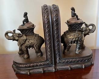 Elephant bookends