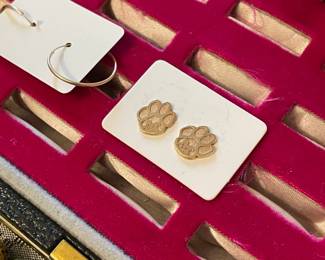 10K Mizzou earrings
