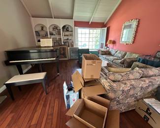 Yamaha baby grand piano