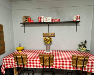 Vintage lunchroom table 