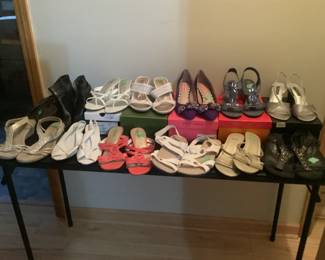 Really nice selection of shoes sz. 10/11 .