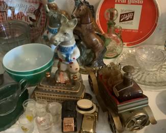 Vintage decanter sets