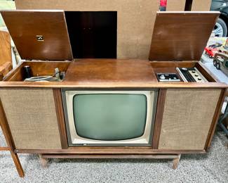 RCA Victor TV Stereo Console
