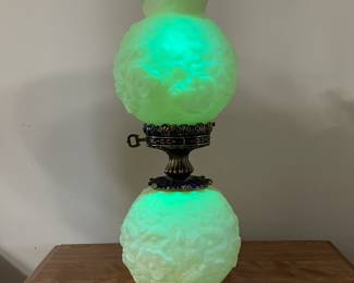 Fenton Custard Uranium Glass GWTW Lamp