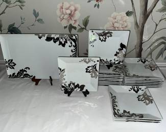 The Cellar large set of square salad/dessert plates with platter