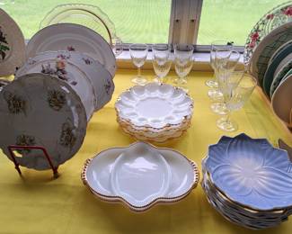 LUNCHEON PLATES, STEMWARE, ANCHOR HOCKING SERVING PIECES