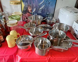 COOKWARE, VINTAGE DECANTERS