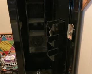 Gun safe