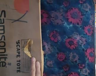 New old stock Samsonite set