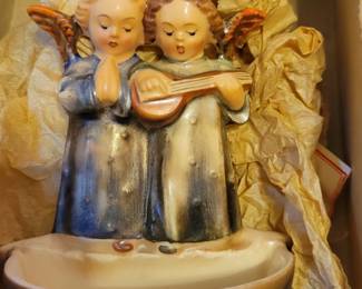 Very old Hummel font