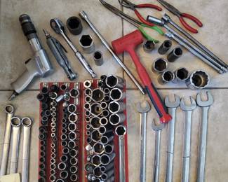 snap on tools , craftsman