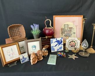 Decor Ahead
