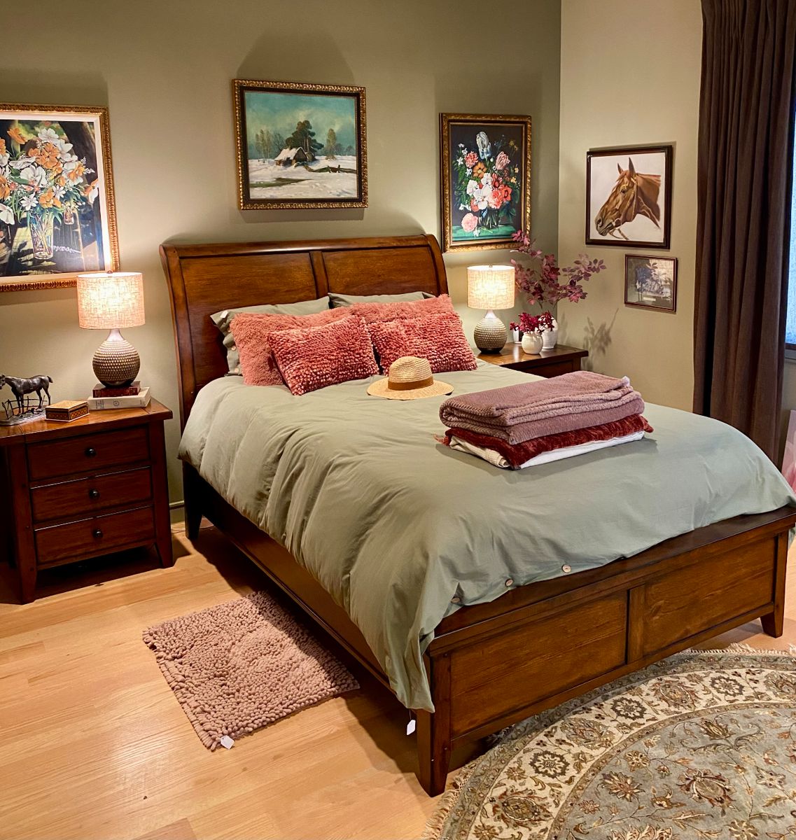 Aspen Home Bedroom Furniture - Queen Sleigh Bed