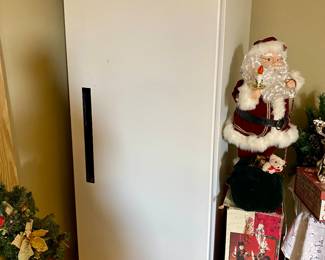 Artic Air Deep Freezer