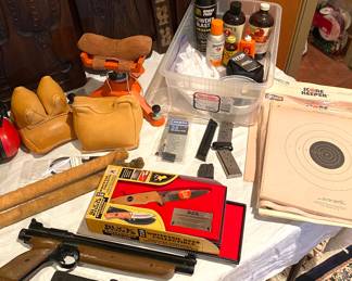 Crosman 1377 Hand Pump Pellet Gun / Buck Knife Whitetail Deer Series Special Edition