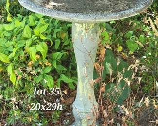 Resin bird bath