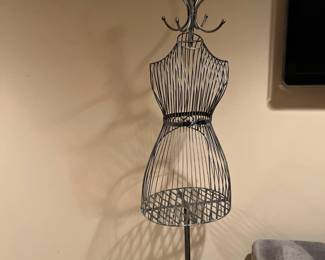 Wire Metal Mannequin/Hat Rack