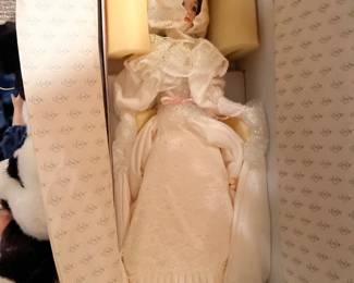 Seymour Mann 18" Guardian Angel of Marriage Doll
