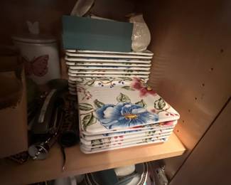 Spring Flower Square Plates