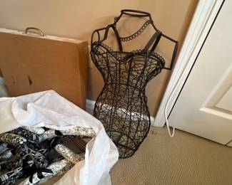 Wire Metal Mannequin