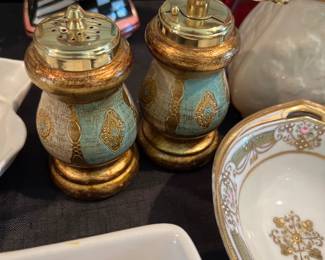 Chiarugi Florentine Salt and Pepper Mill Set Made in Italy Vintage