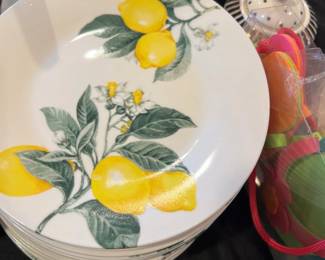 Royal Norfolk Lemon 5" Salad Plates