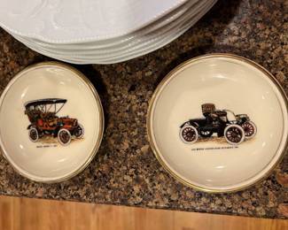 Hyalyn Pottery 1904 Antique Car Plate