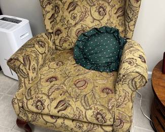 Upholstered Wing Back Chair 