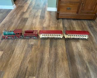 Real NICE Vintage McCoy (Kent, Wa) Train