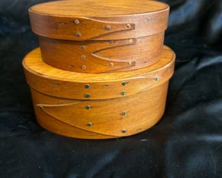 Clean Vintage Oval Shaker Boxes