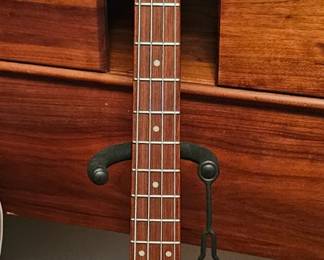 Epiphone Electric Bass