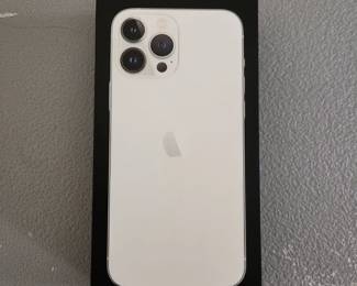 I-phone 13 new still in box