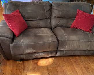 84”POWER RECLINER